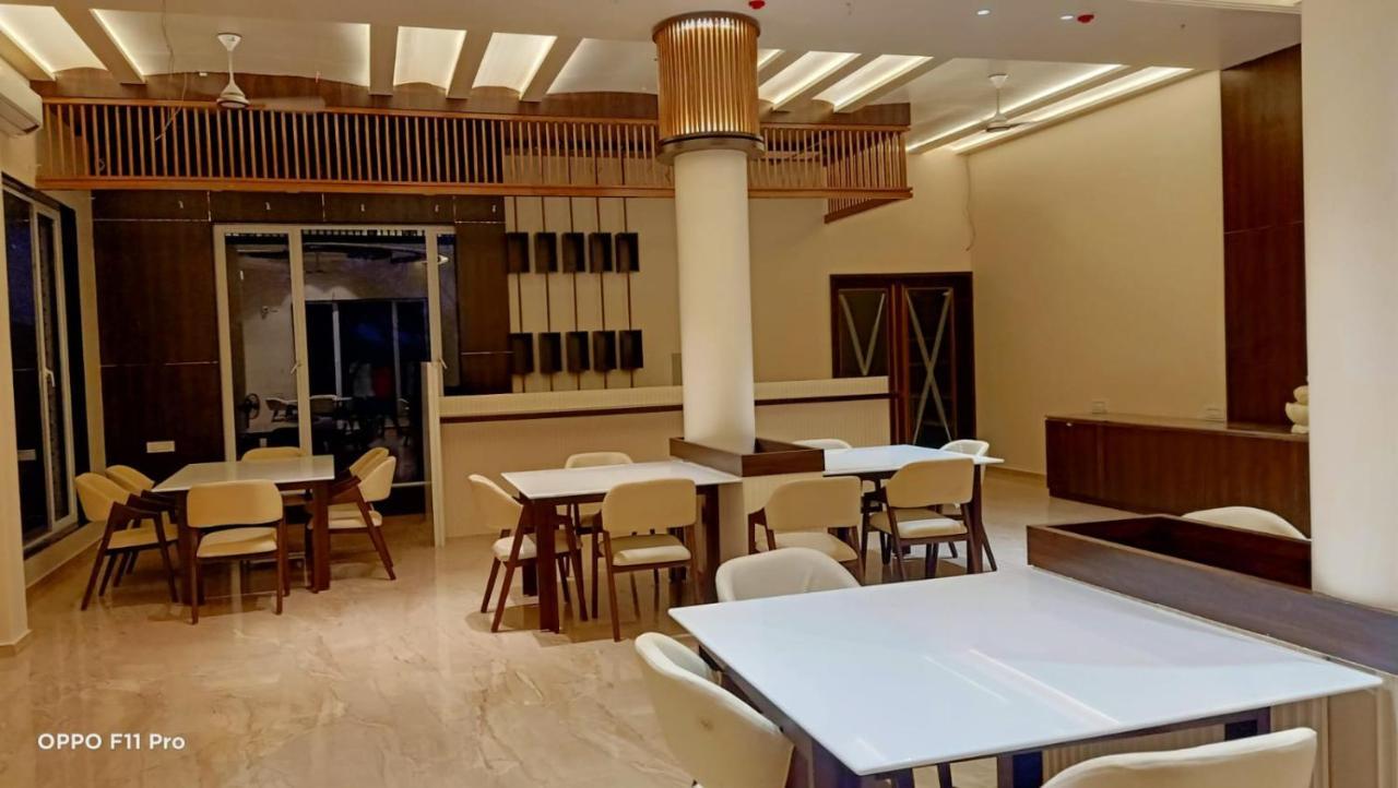 Flamingo Club And Resort Una 3 Km Away From Diu Check Post Екстер'єр фото