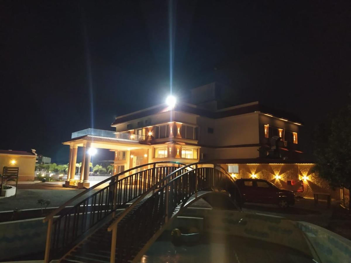 Flamingo Club And Resort Una 3 Km Away From Diu Check Post Екстер'єр фото
