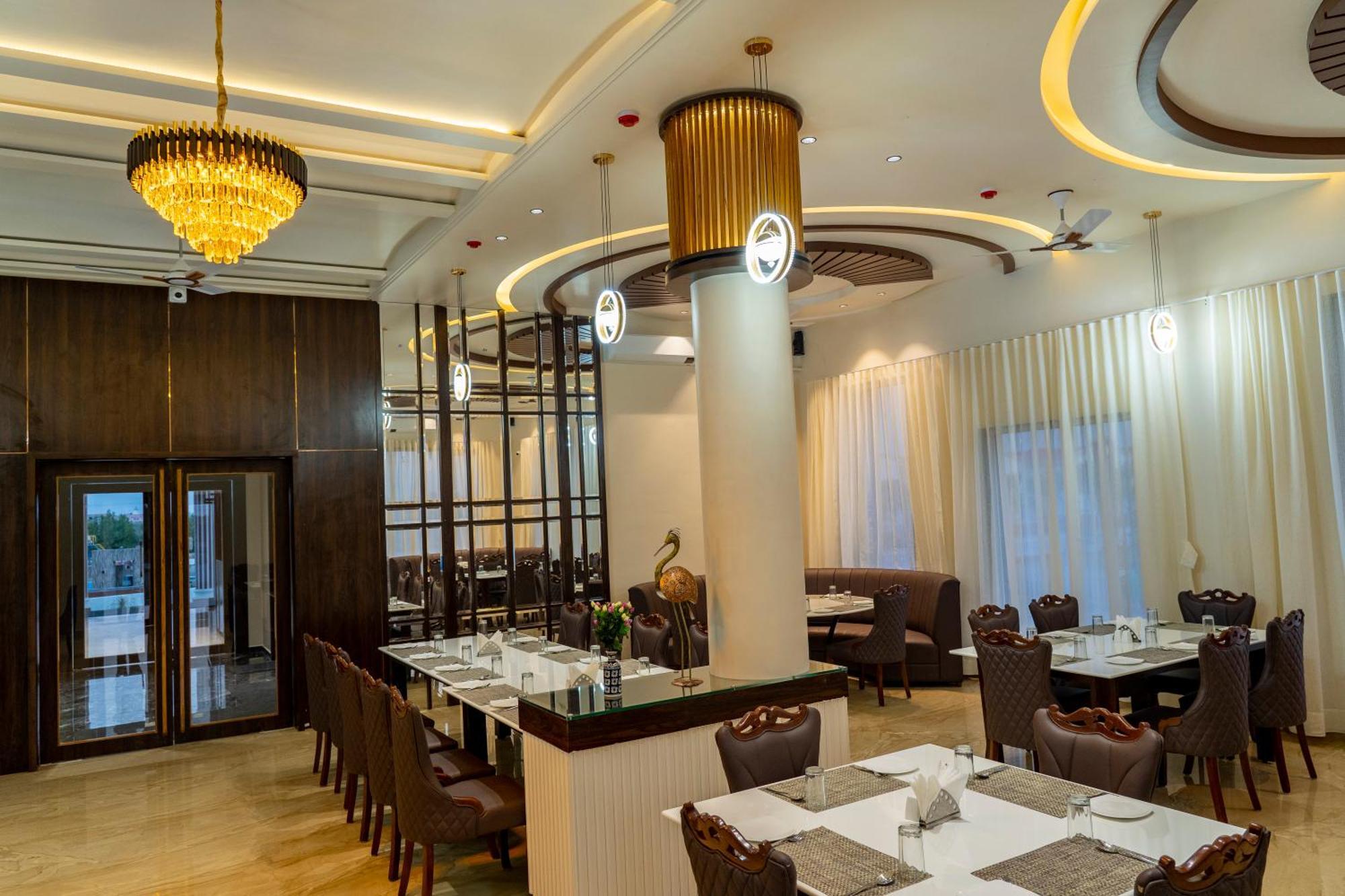 Flamingo Club And Resort Una 3 Km Away From Diu Check Post Екстер'єр фото