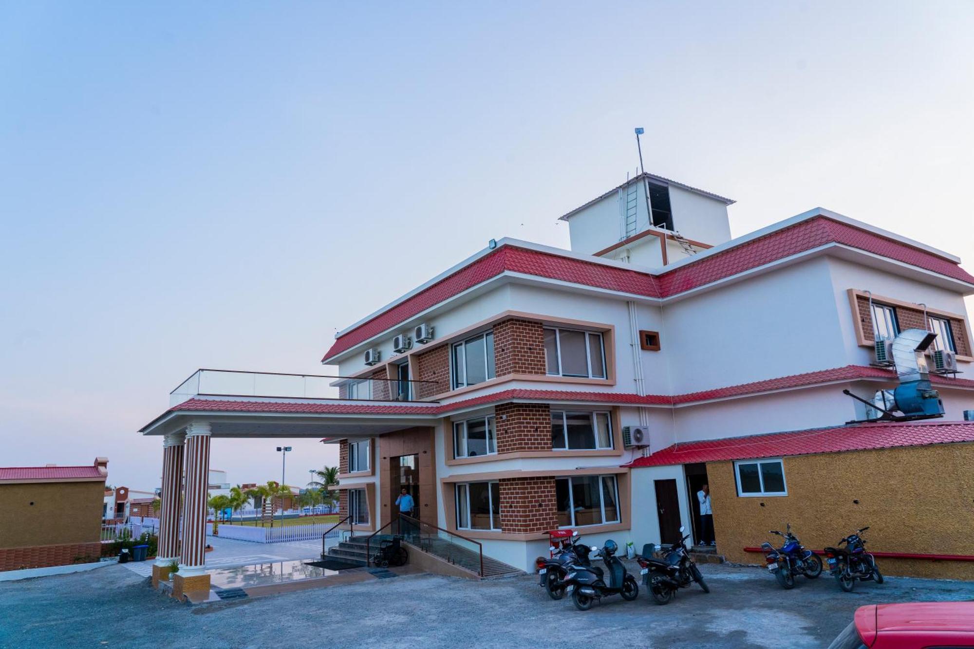 Flamingo Club And Resort Una 3 Km Away From Diu Check Post Екстер'єр фото